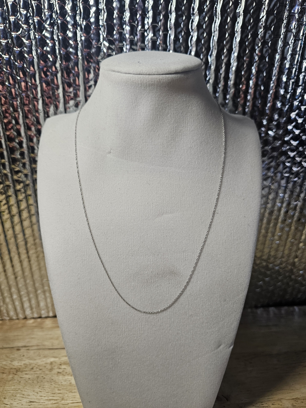 14k Gold Light Weight Necklace